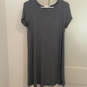 Socialite XS Navy Blue & White Stripped Dress